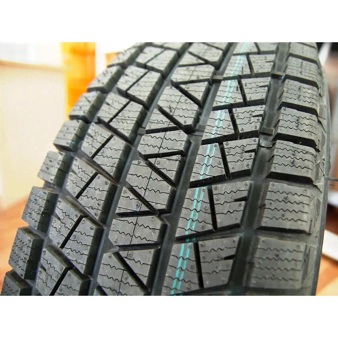 Headway HW507 225/60 R17 99T шины-0